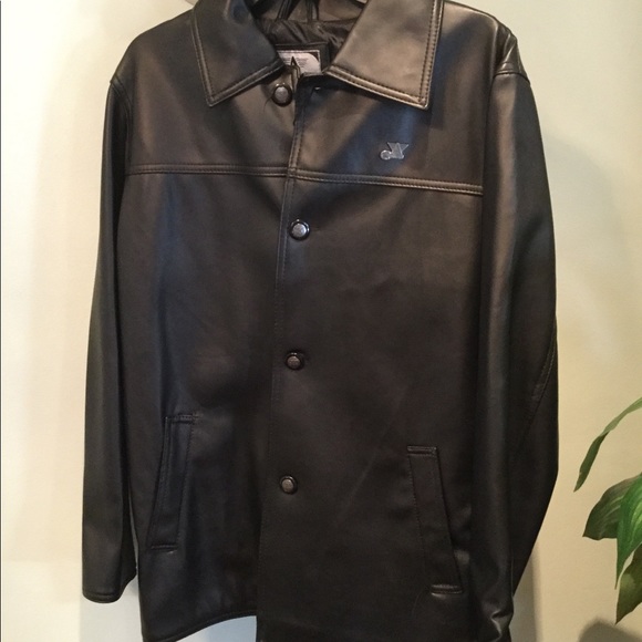 Men Jacket - Picture 1 of 4